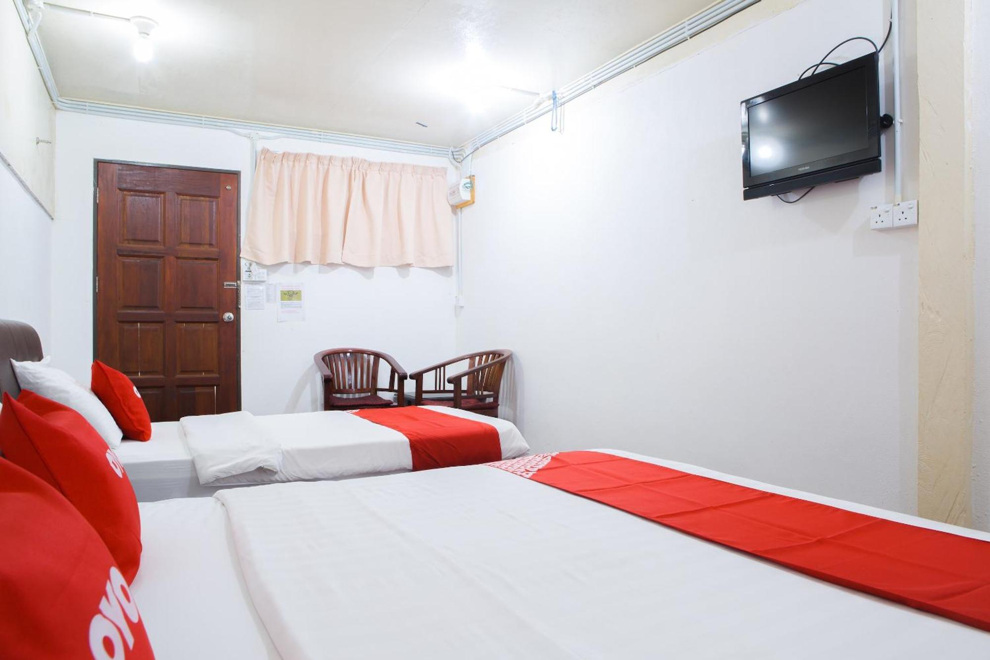 Oyo 90037 The 7 Lodge Tambunan 외부 사진