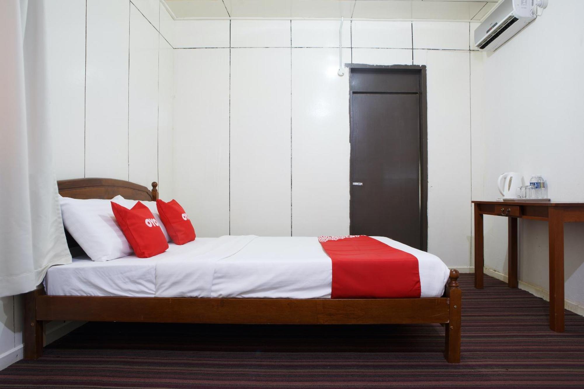 Oyo 90037 The 7 Lodge Tambunan 외부 사진