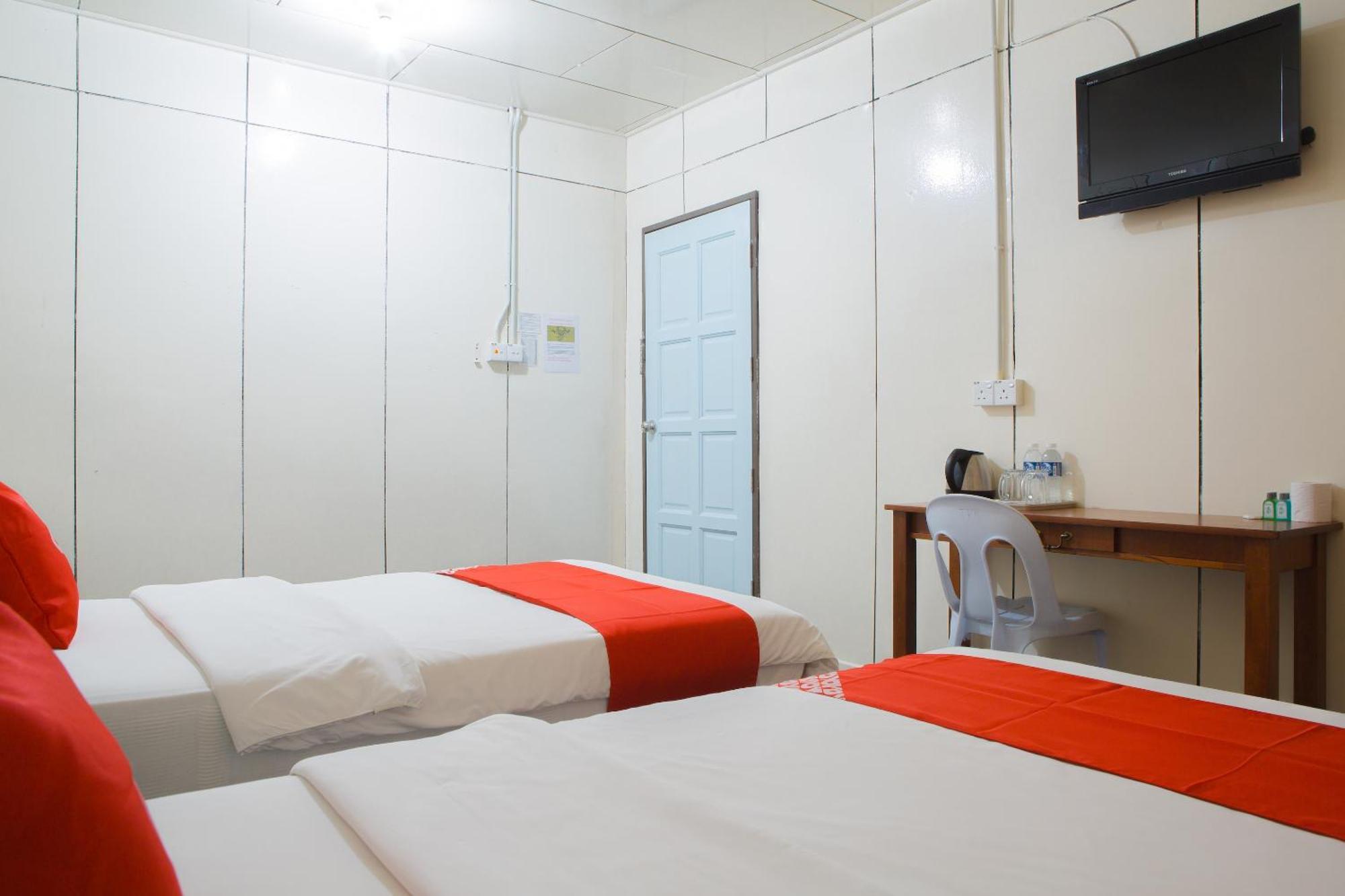 Oyo 90037 The 7 Lodge Tambunan 외부 사진