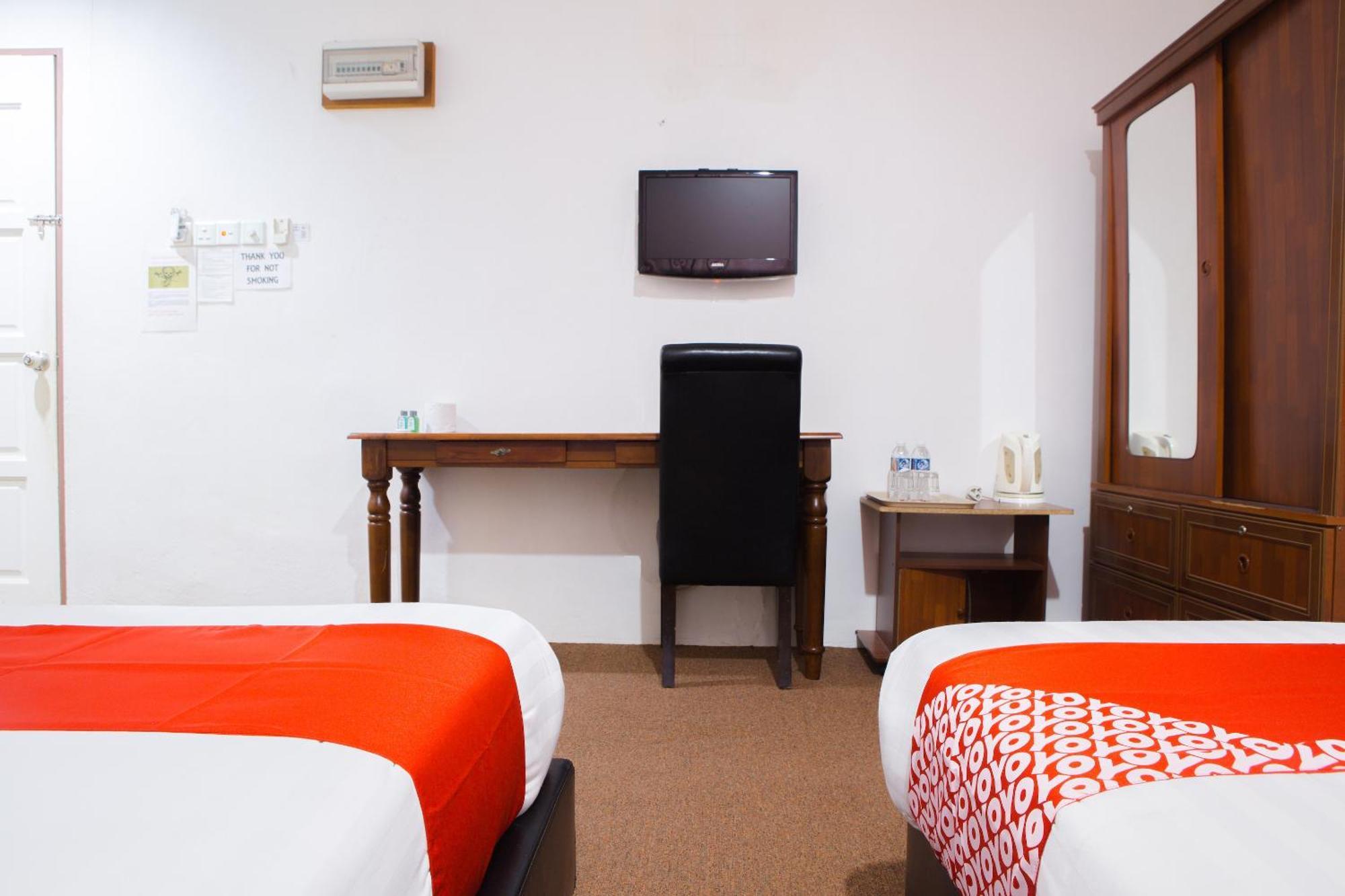 Oyo 90037 The 7 Lodge Tambunan 외부 사진