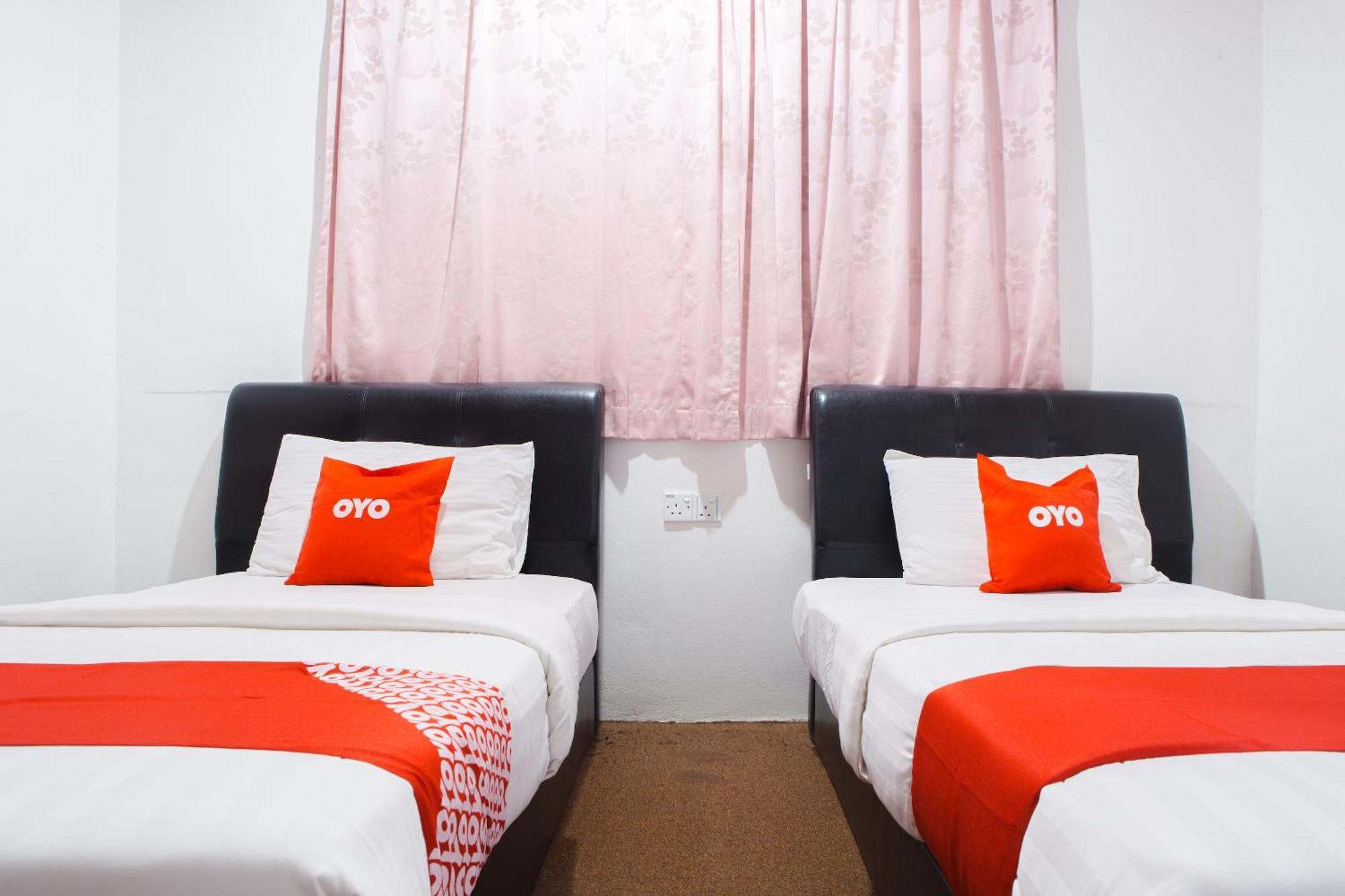Oyo 90037 The 7 Lodge Tambunan 외부 사진